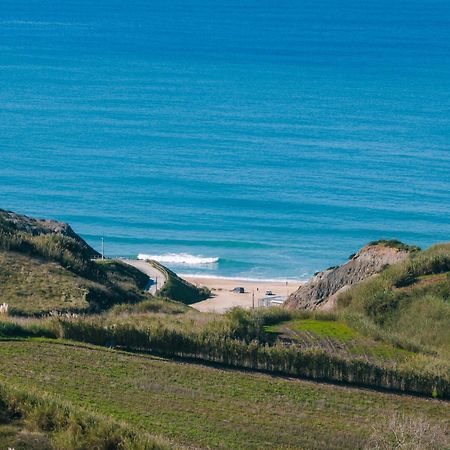 Villa Beach And Friends With Ocean View Лорінян Екстер'єр фото