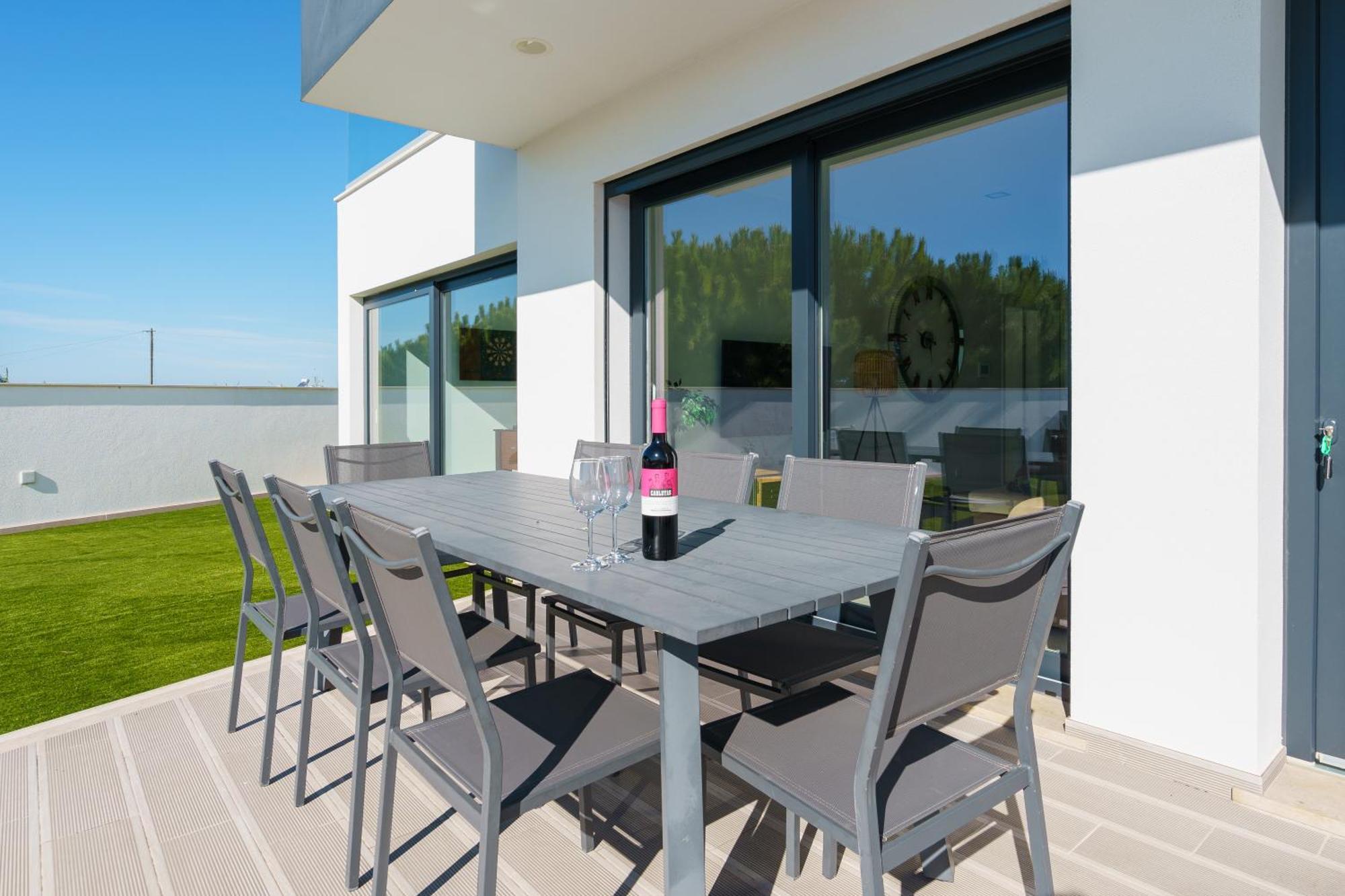 Villa Beach And Friends With Ocean View Лорінян Екстер'єр фото