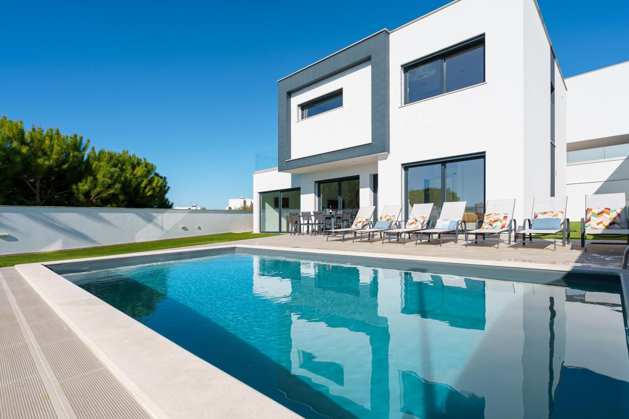 Villa Beach And Friends With Ocean View Лорінян Екстер'єр фото